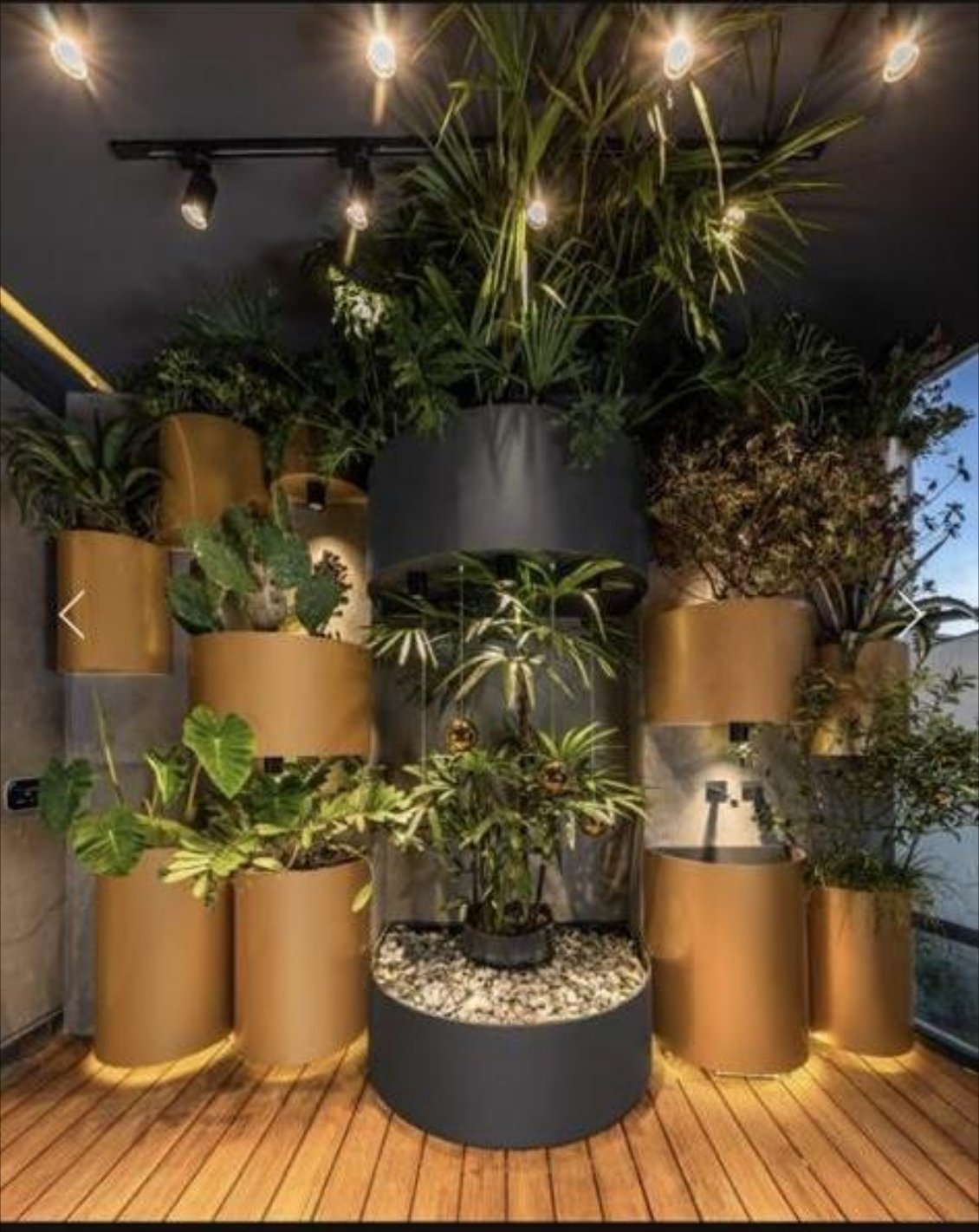 Living wall planters